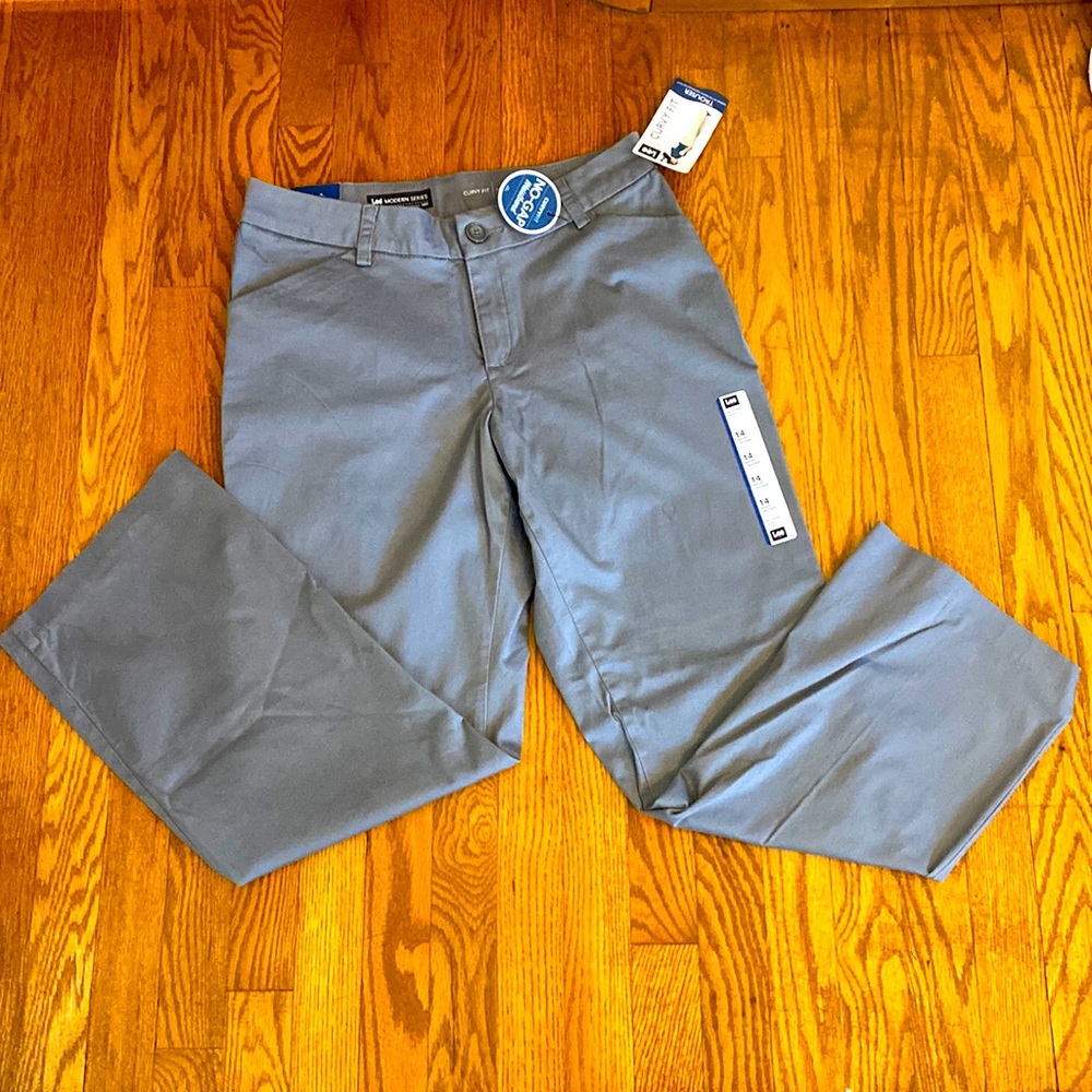 Lee Modern Series Curvy Fit Trouser, Gray Size 14 SHORT, NWT.